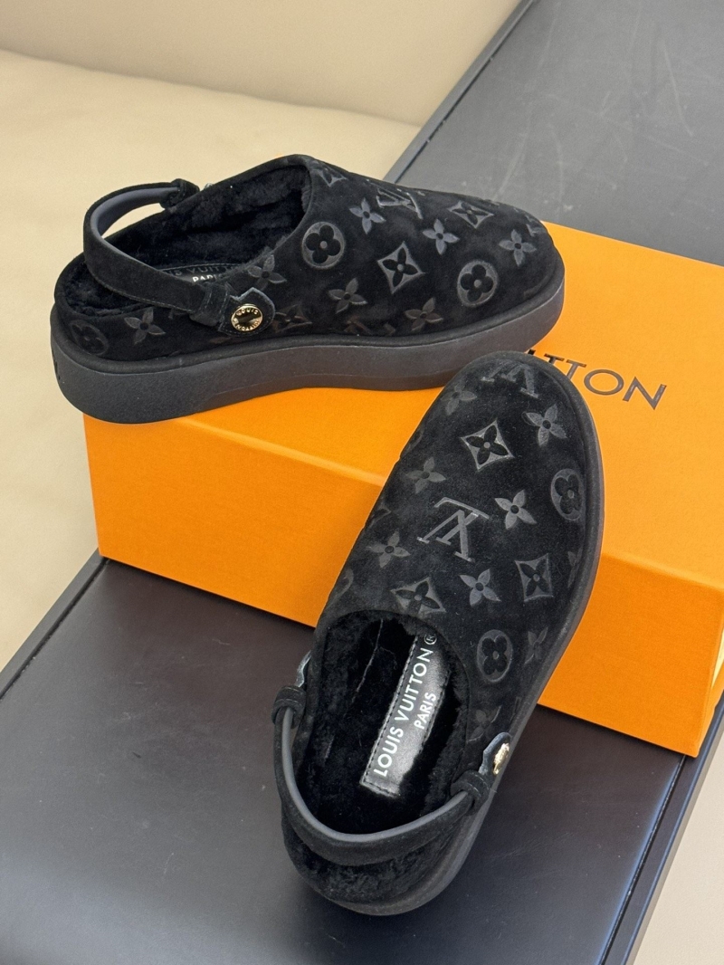 Louis Vuitton Slippers